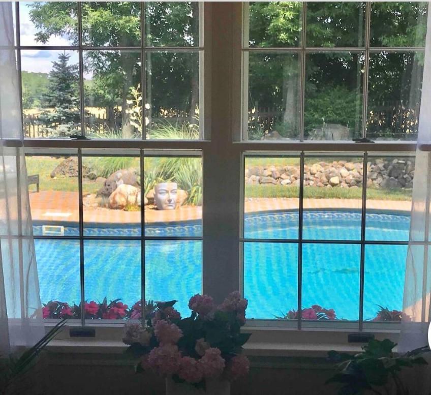 Pittsford Garden Retreat Leilighet Eksteriør bilde